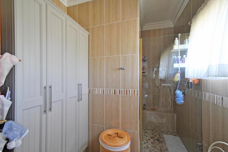 4 Bedroom Property for Sale in Parys Free State